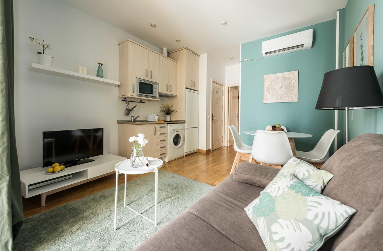 Apartmán Gran Via I Santa Ana Madrid Exteriér fotografie