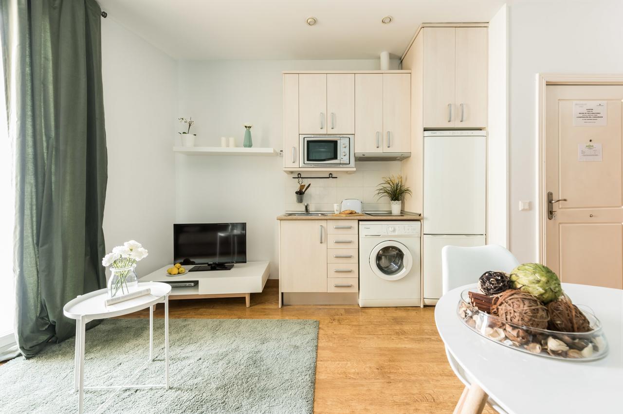 Apartmán Gran Via I Santa Ana Madrid Exteriér fotografie