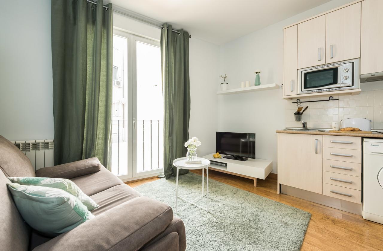 Apartmán Gran Via I Santa Ana Madrid Exteriér fotografie